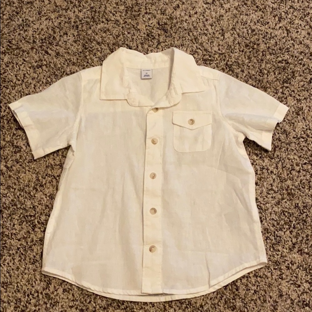 Old Navy white button up shirt